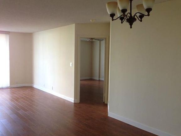 5th image of 3530 Mystic Pointe Dr APT 703