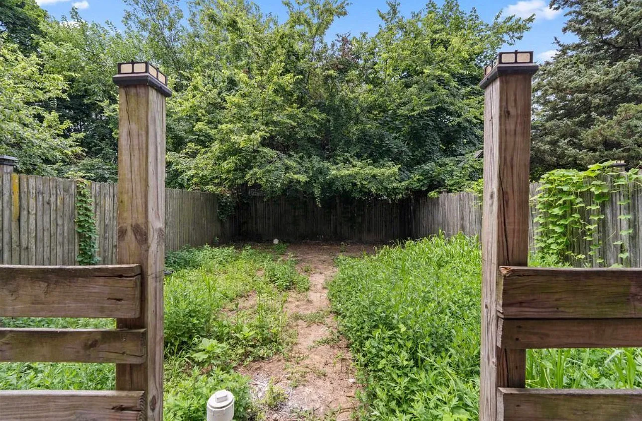 5 bed, 200 sqft, $900 — Photo 4