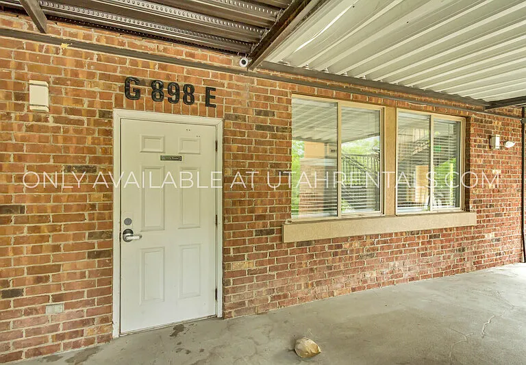 866 E 700 N #C1-1 — Photo 17