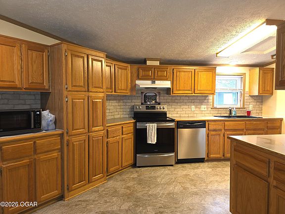 5th image of 10144 Vixen Rd