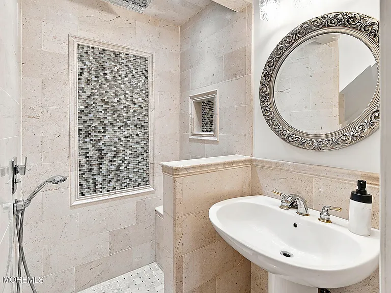 137 Marina Bay Ct — Photo 8