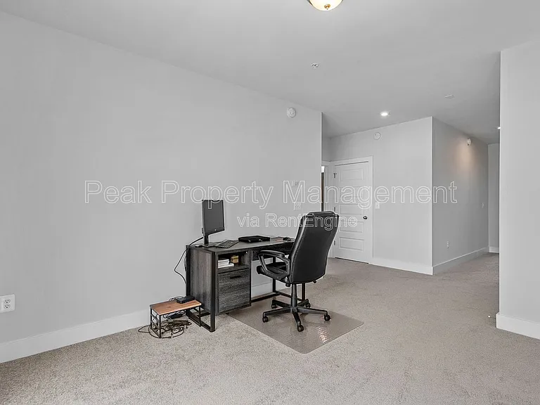 4401 Greybull Dr #A — Photo 16