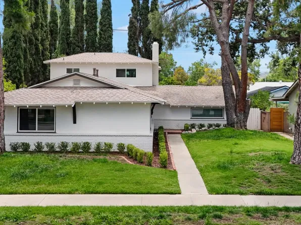 24022 Vanowen St, West Hills, CA 91307