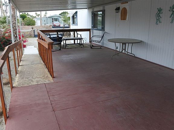 5th image of 13664 E 44th Dr
