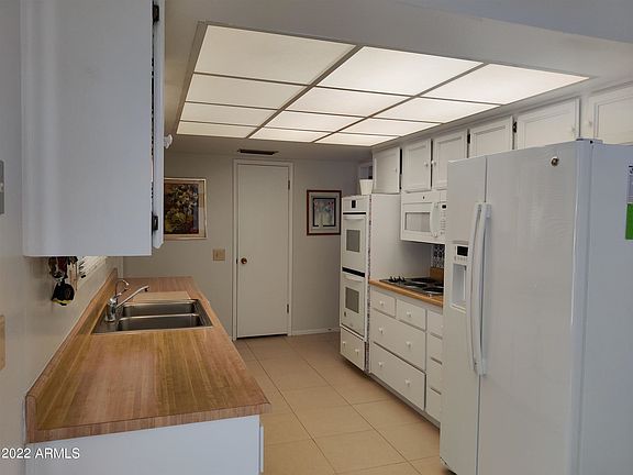 4th image of 10347 W Campana Dr