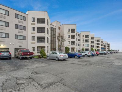 725 Miller Ave APT 404, Freeport, NY, 11520