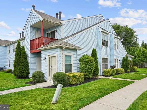 515 Cascade Ct, Sewell, NJ 08080