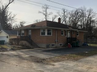 704 Cedar Lake Ave, Lake Villa, IL 60046