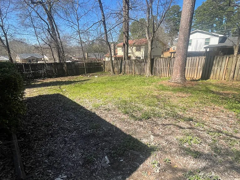 1321 Carnegie Dr — Photo 17