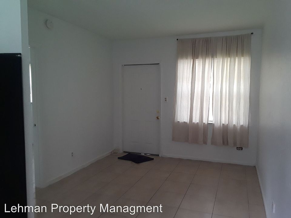 2nd image of 117 SW 5th Ct #1