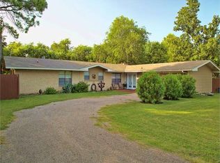 12 Ridgewood Dr, Morgans Pt Resort, TX 76513