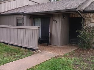 1965 W Lane Dr, Kerrville, TX 78028