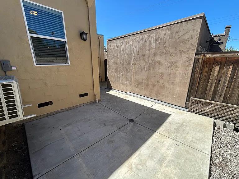601 Miller Ave — Photo 17