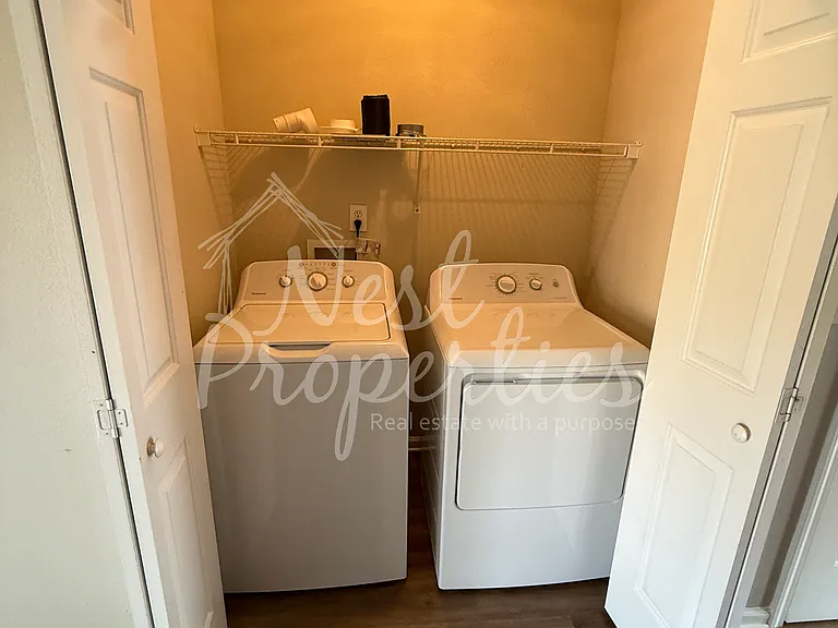 427 Kingston Trace Rd — Photo 12