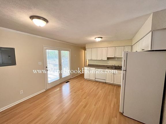 4th image of 6200 Rivercliff Ln