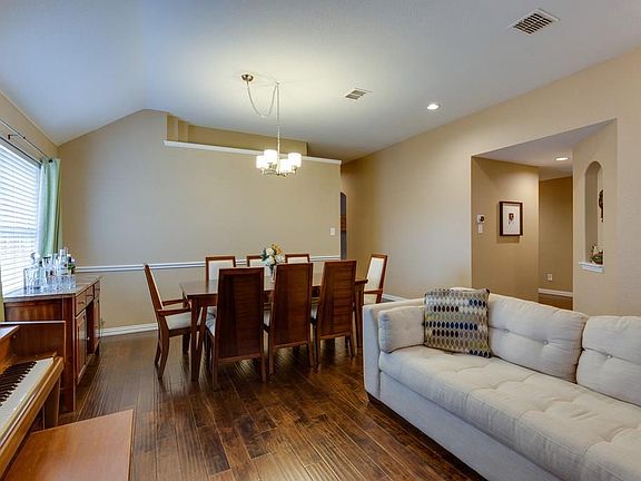 5th image of 1431 Fleetwood Cove Dr