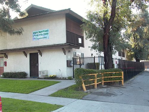 1st image of 608 W Provential Dr APT 3