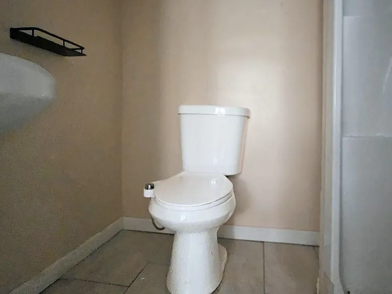 Basement Full Bathroom #3