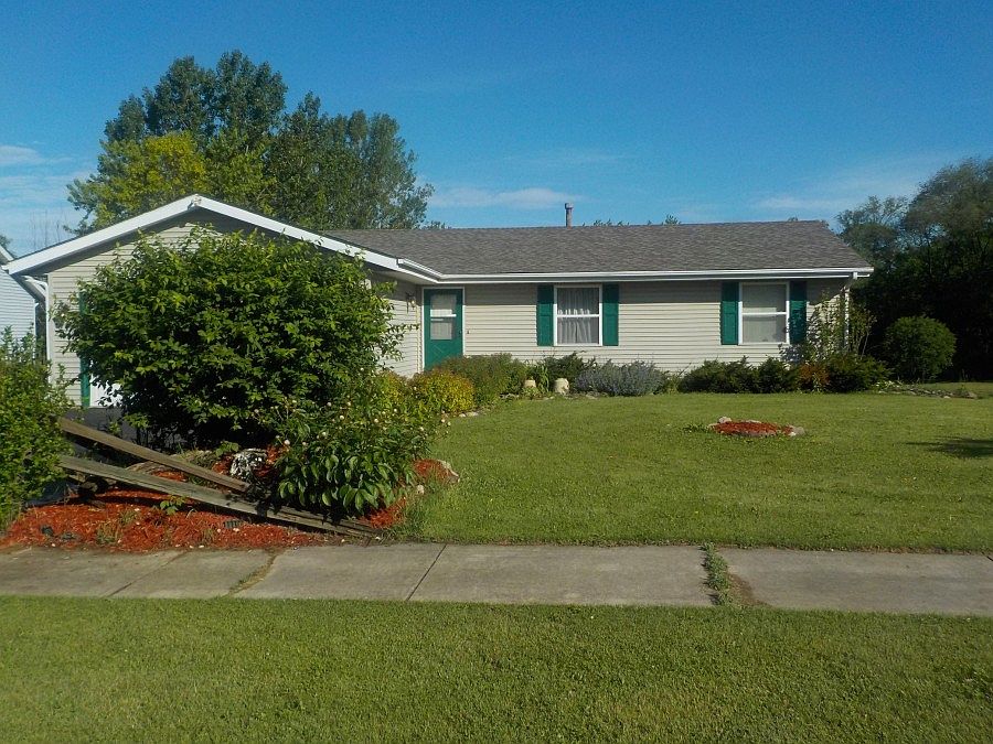 1st image of 4633 Bamburg Ave