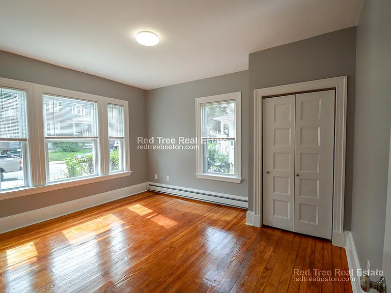 60 Mapleton St #2 — Photo 9