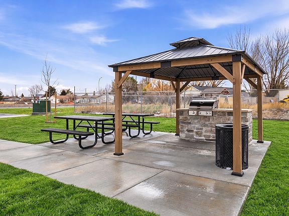 4th image of 1428 Red Rd #1470-B2