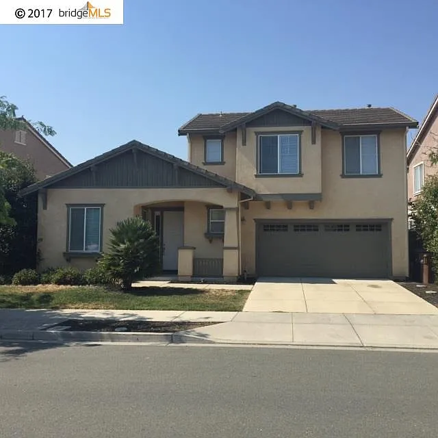 5561 McFarlan Ranch Dr photo 1