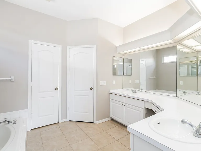 18109 Ashton Park Way — Photo 11