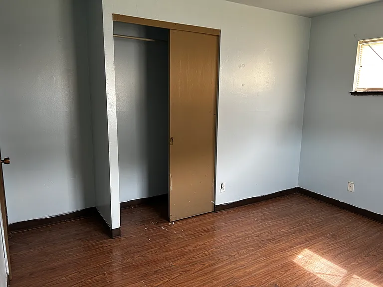 2306 W Howard Ave — Photo 15