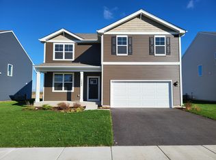 1582 Hollow Tree Ln, Hampshire, IL 60140