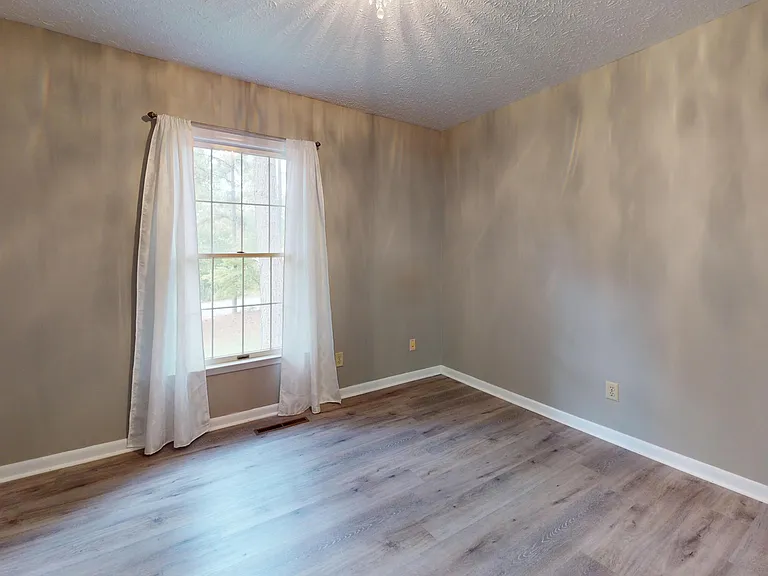 8 Shadow Dr — Photo 21