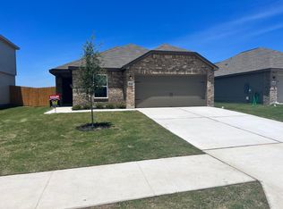14120 Hacienda Estates Dr, Elgin, TX 78621