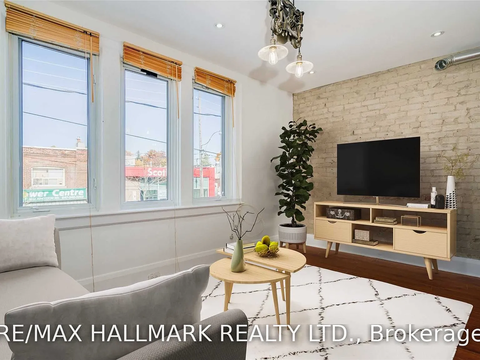 2 bed, $1,695 — Photo 1
