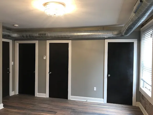 5821 E Liberty Blvd #6 — Photo 8