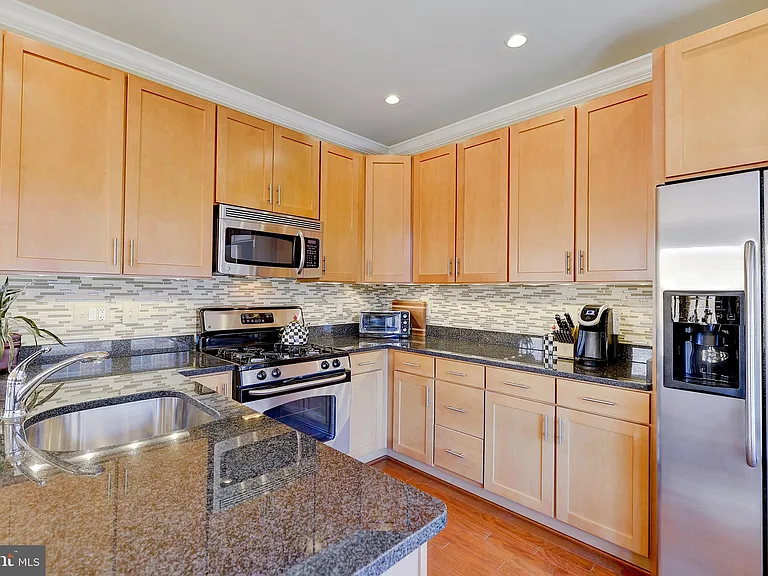 1800 Wilson Blvd #310 — Photo 13