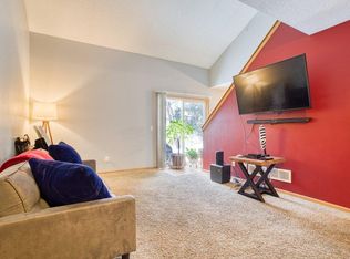 11239 Osage St NW, Coon Rapids, MN 55433