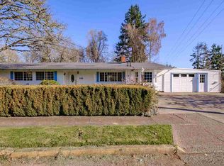 162 NE Azalea Dr, Adair Village, OR