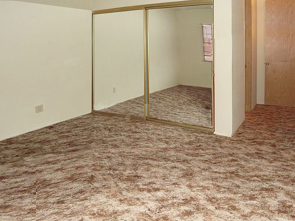 5th image of 1616 Lorna Dr