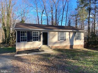 8336 Ridge View Rd, Lusby, MD 20657