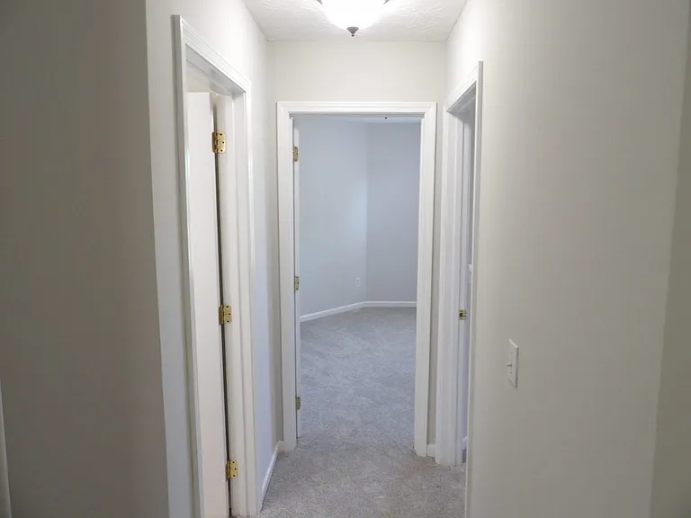 108 Charleston Ct — Photo 66