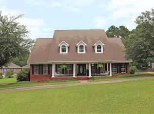27 Auburn Pl, Hattiesburg, MS 39402