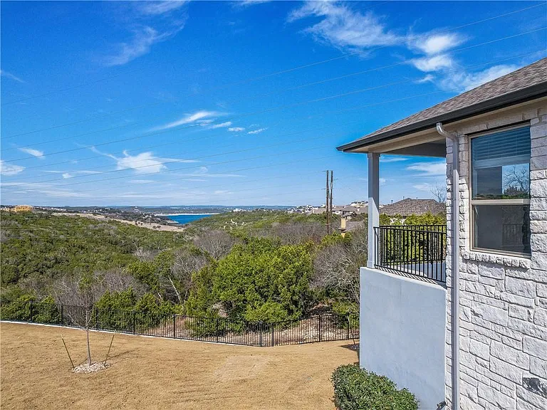 413 Maialina Cv — Photo 26