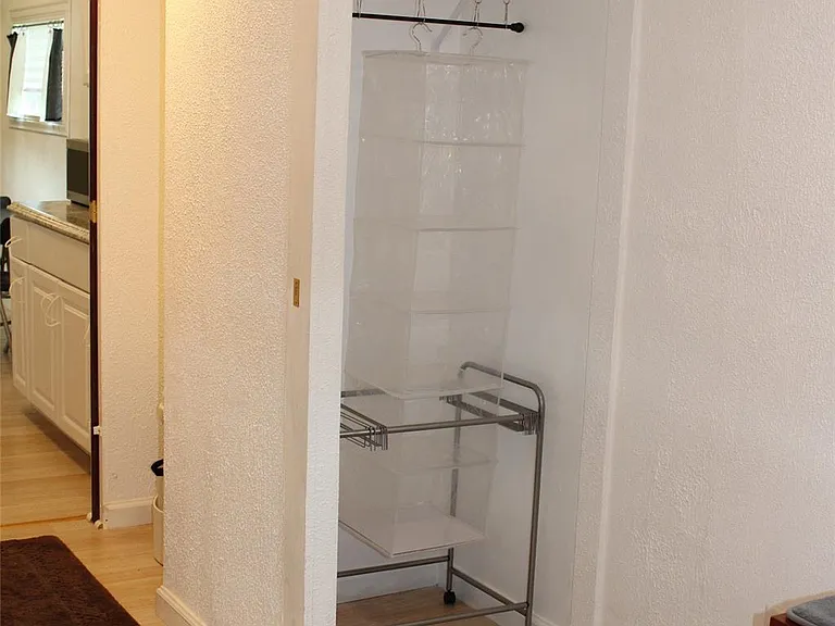 3425 Southwestern Rd #3 — Photo 10