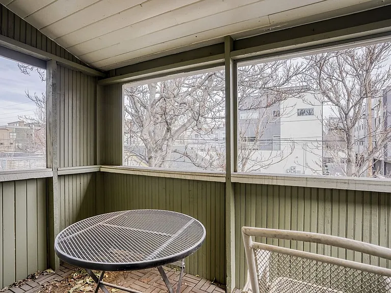 2032 N Ogden St — Photo 17
