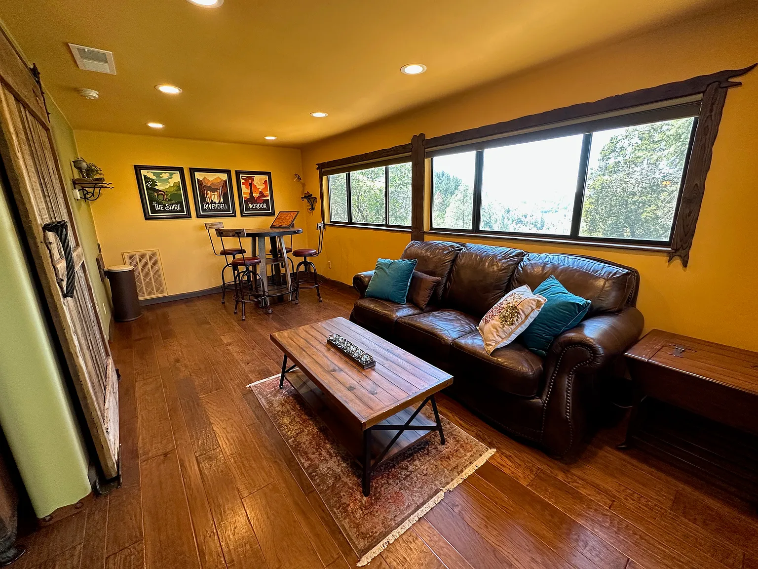 1 bed, 725 sqft, $1,750 — Photo 1