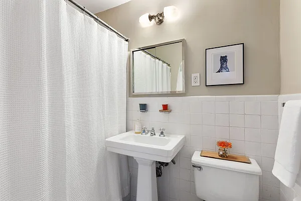 Sold by Compass | media 16