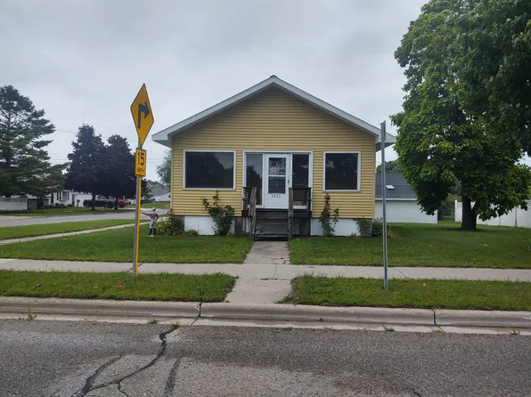 1411 S 2nd Ave, Alpena, MI 49707