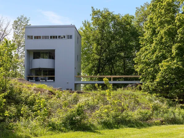 40 Old Route 116, Hinesburg, VT 05461