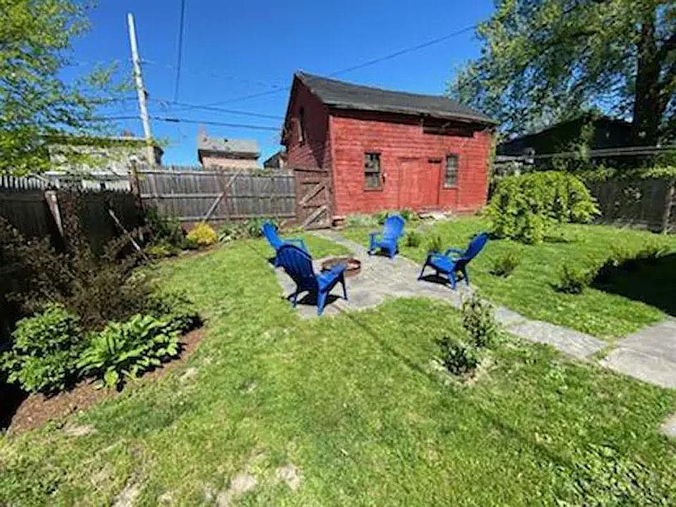 Large Double Lot Backyard