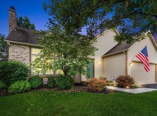 690 Stonewater Ct, Delaware, OH