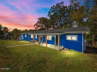 3530 Riverside Dr, Greensboro, NC 27406